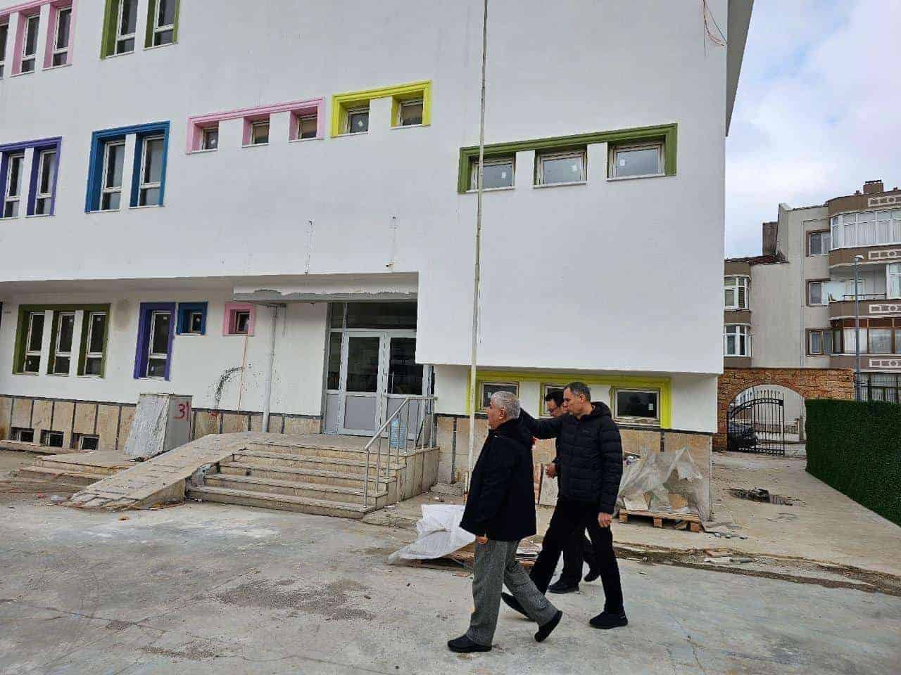 İl Müdürü Selehattin Kal Bandırma ve Manyas’ta Eğitim Kurumlarında İncelemelerde Bulundu