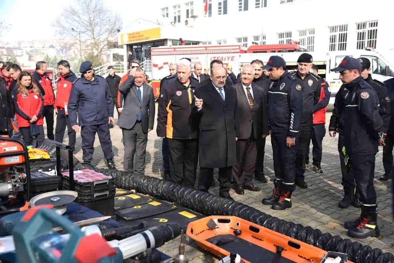Balıkesir'de Deprem Haftası Kapsamında Senaryolu Tatbikatla Afet Bilinci Güçlendirildi