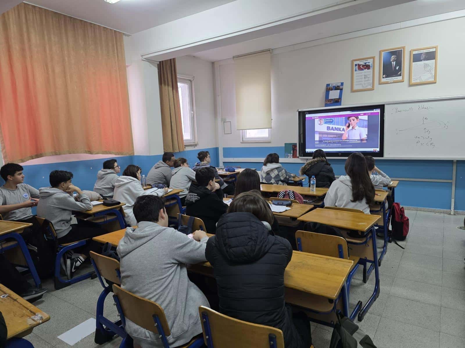 Balıkesir’de Tüm Okullarda Finansal Okuryazarlık Dersi Başladı