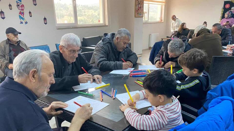 Baltok Bal Çocuk Gündüz Bakımevi Öğrencilerinden Yaşlılar Haftası’nda Anlamlı Huzurevi Ziyareti