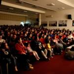 Burhaniye Belediyesi Kent Tiyatrosu'nun Yeni Çocuk Oyunu 'Oyuncakçı Dükkanı' Yoğun İlgiyle Sahnelendi