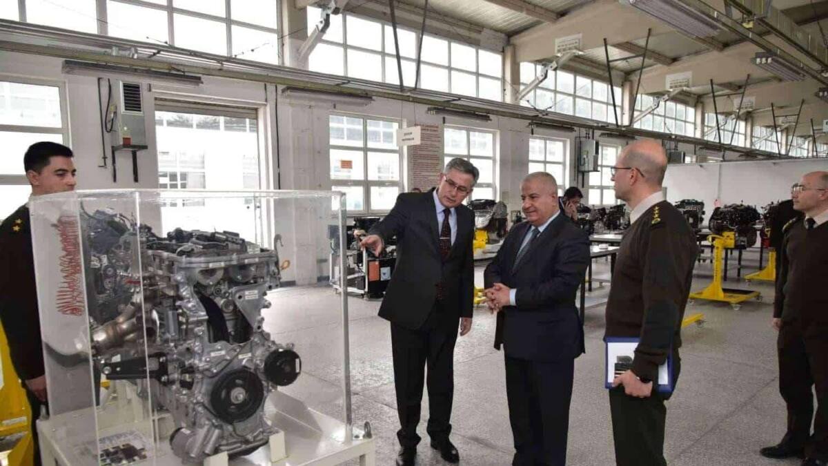 İl Milli Eğitim Müdürü Selehattin Kal’dan Kara Astsubay MYO’ya Ziyaret